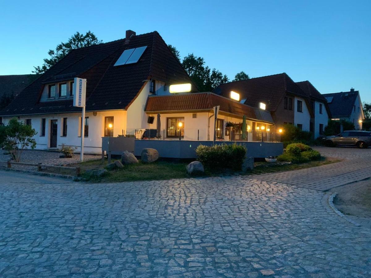 Ostwind - Ferienwohnungen & Meer Steffenshagen Extérieur photo